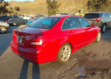 2013 Mercedes-Benz C 250 Sport from USA, damaged, VIN WDDGF4HB5DA795059